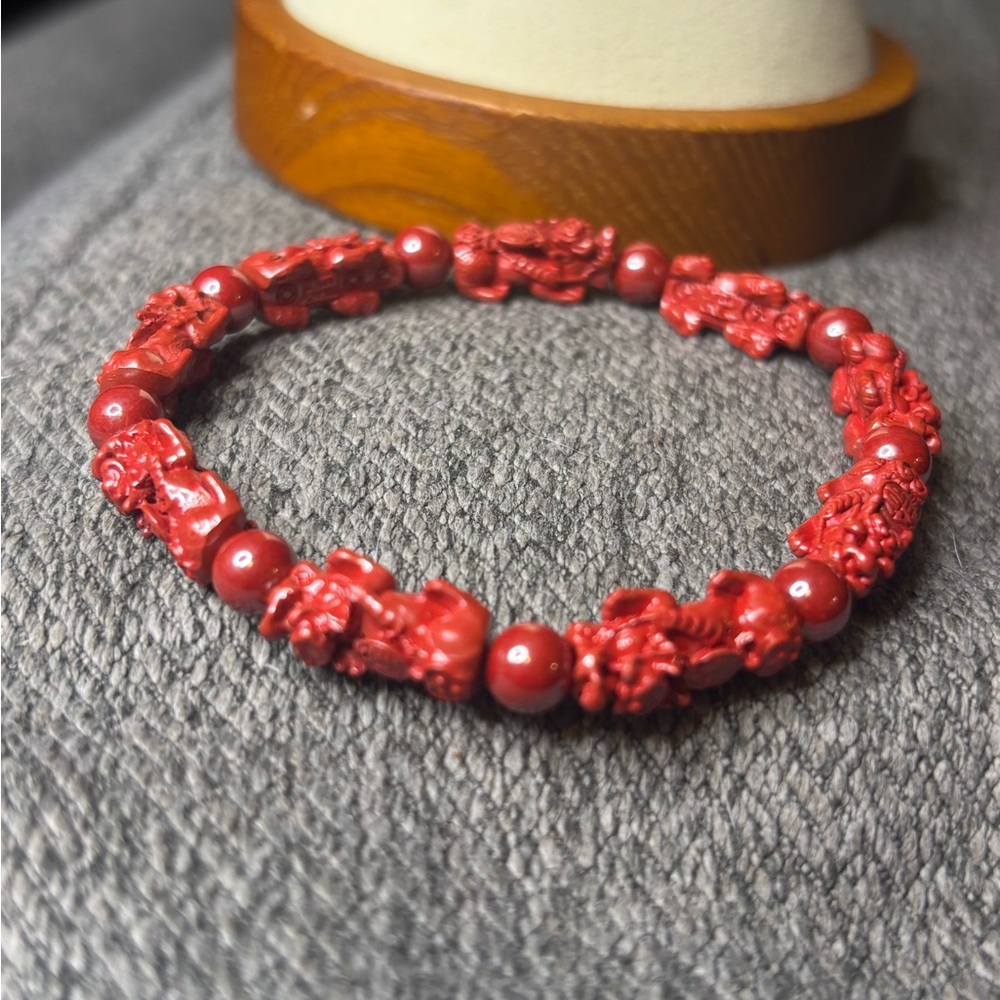 Cinnabar Pixiu Beaded Bracelet